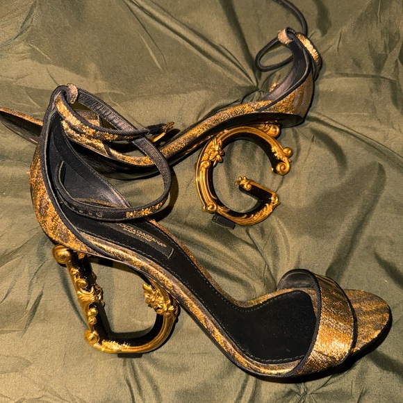 D&G heels - Picture 3 of 5